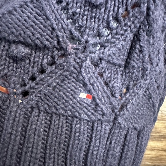 Tommy Hilfiger Navy Blue Crew Neck Sweater with Diamond Knit - Picture 5 of 7